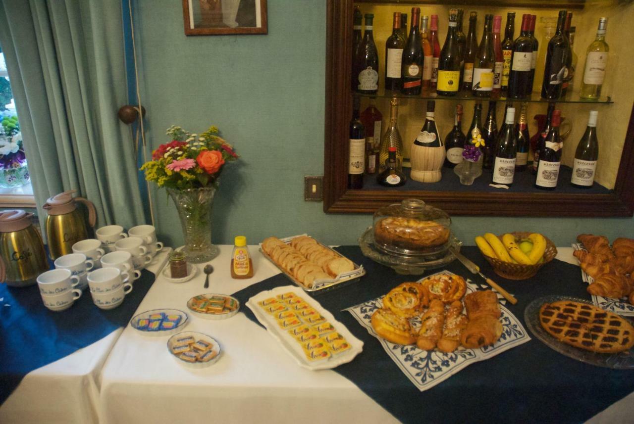 Le Clos Des Cedres B&B Ла Рошфуко Екстериор снимка