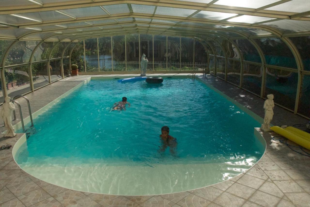 Le Clos Des Cedres B&B Ла Рошфуко Екстериор снимка