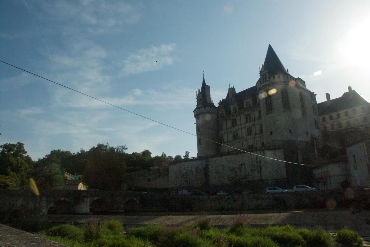 Le Clos Des Cedres B&B Ла Рошфуко Екстериор снимка